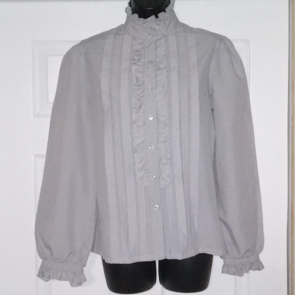 Donnkenny size 12 gray blouse
